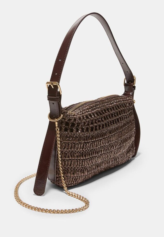 Mini-bolsa de ombro em croché Mini-bolsa de ombro em croché