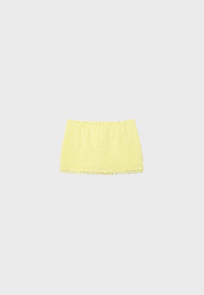 Mini-Skort com acabamento em renda