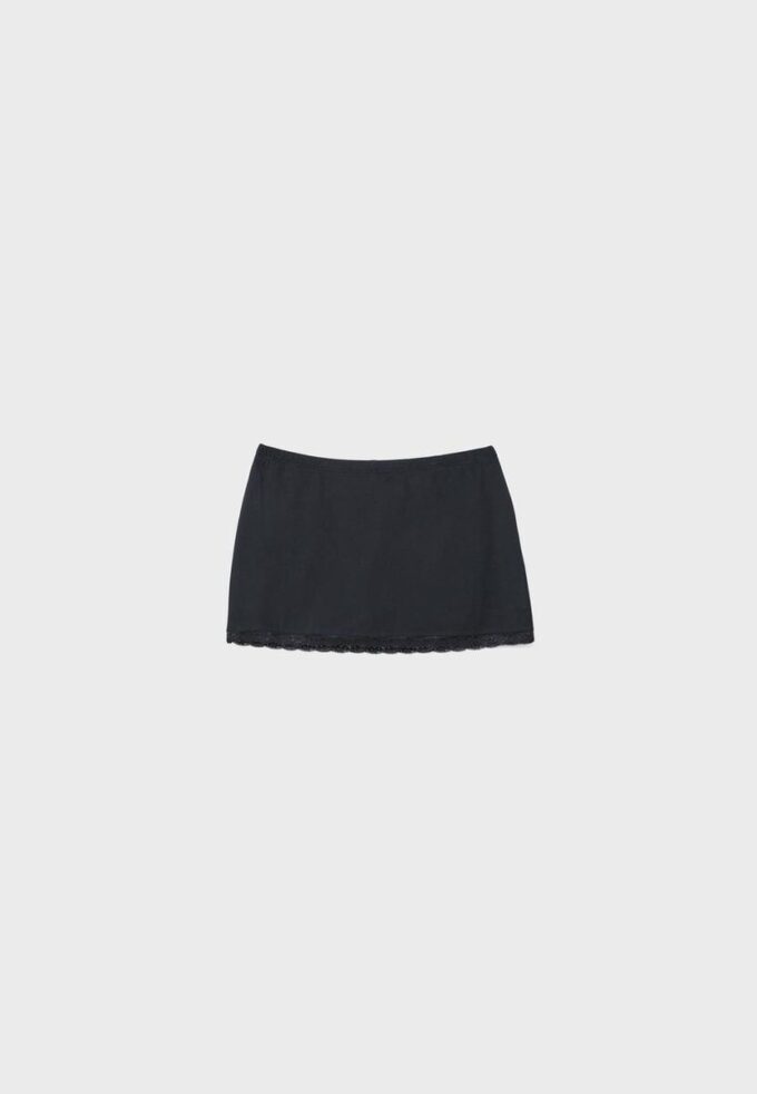 Mini-Skort com acabamento em renda