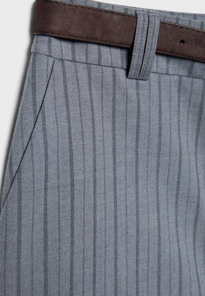 Mini-Skort com cinto Mini-Skort com cinto