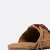 Mocassins de pele sem calcanhar com pingentes