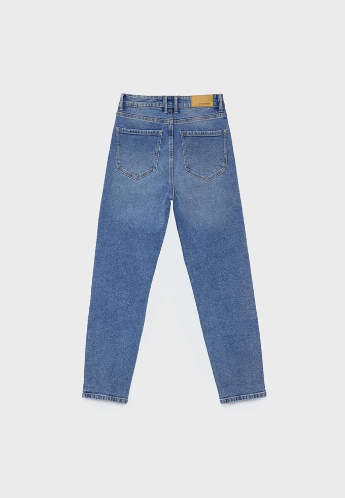 Mom Jeans D10 Slim Fit Mom Jeans D10 Slim Fit
