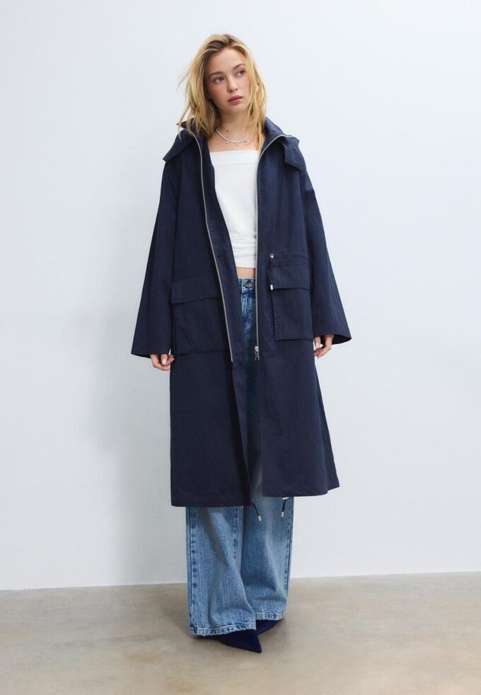 Parka longa e esvoaçante Parka longa e esvoaçante