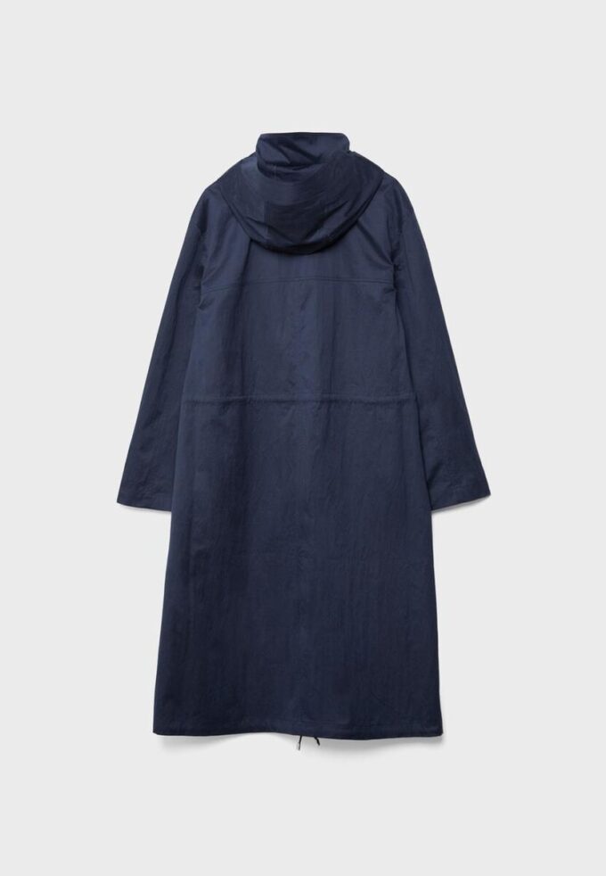 Parka longa e esvoaçante Parka longa e esvoaçante