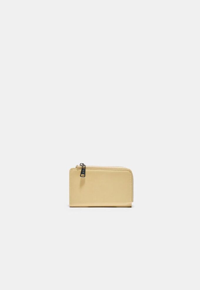 Porta-cartões com efeito de pele