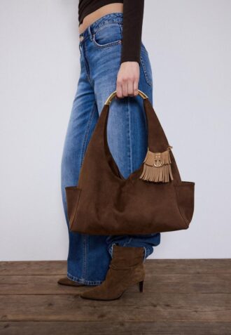 Porta-chaves com pingente de bolsa com franjas