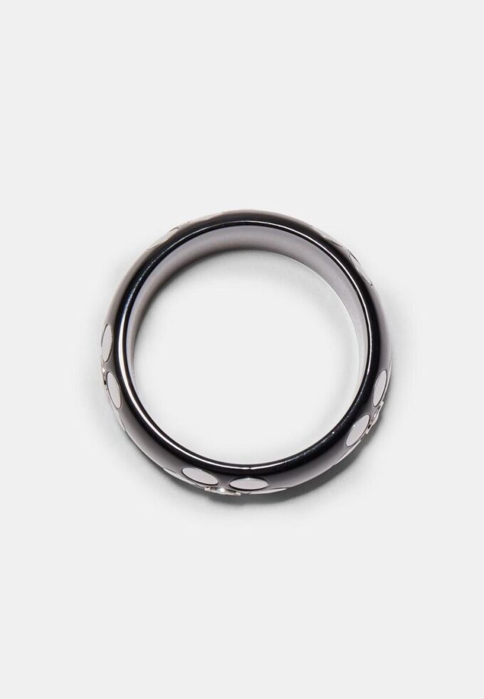 Pulseira com botões em forma de flor