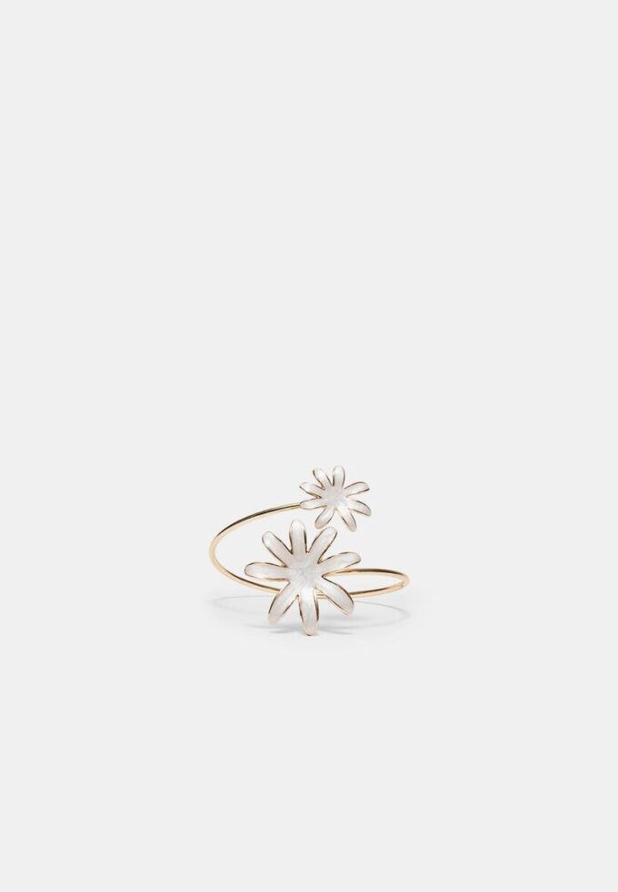 Pulseira esmaltada com duas flores