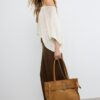 Saco City Shopper com detalhe de fivela