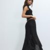 Saia midi assimétrica em renda Saia midi assimétrica em renda