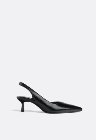 Sapatos de salto alto básicos