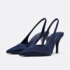 Sapatos de salto com efeito acetinado