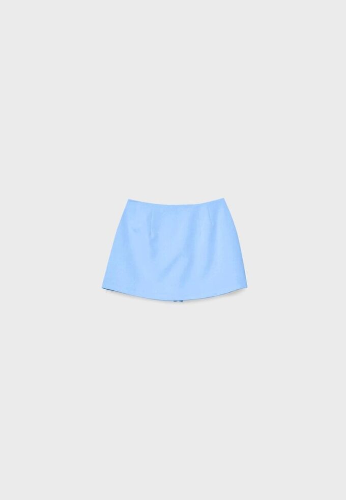 Skort com fenda lateral