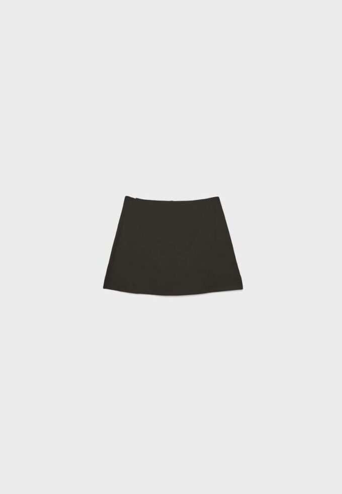 Skort desportiva curta