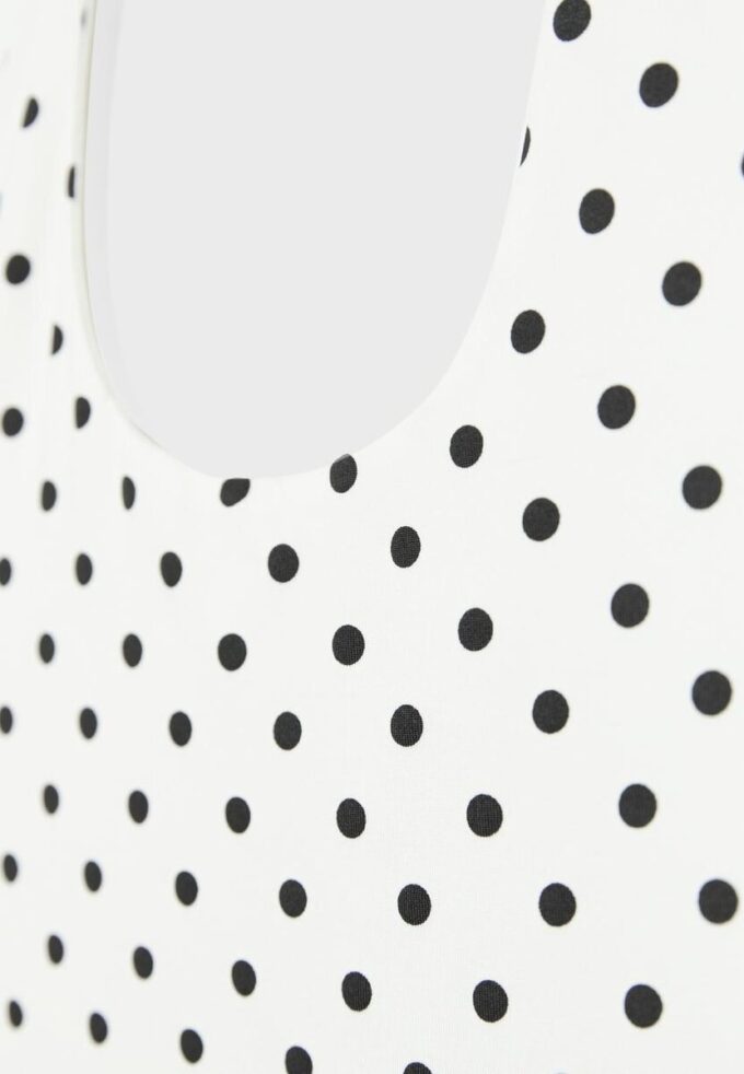 T-shirt com decote halter T-shirt com decote halter