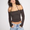 T-shirt de manga comprida com decote halter T-shirt de manga comprida com decote halter
