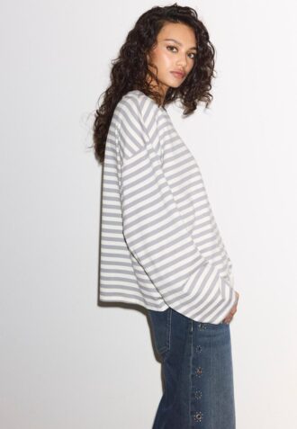 T-shirt de manga comprida Oversize às riscas