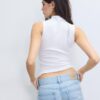 T-shirt sem mangas com gola em funil