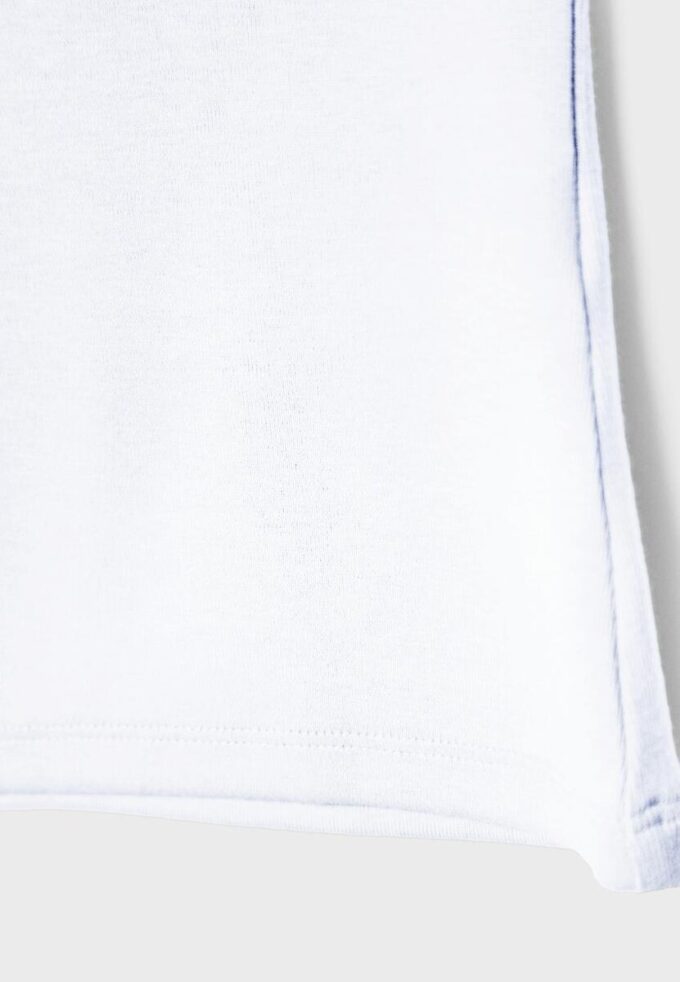 T-shirt sem mangas com gola em funil