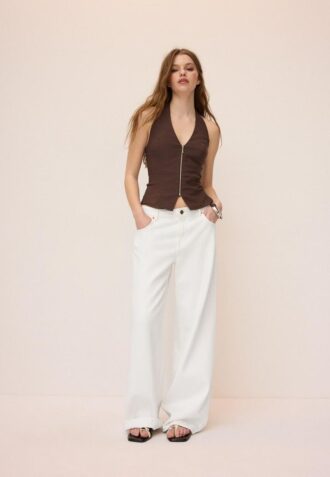 Top com decote halter em bengaline