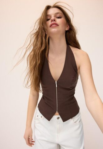Top com decote halter em bengaline