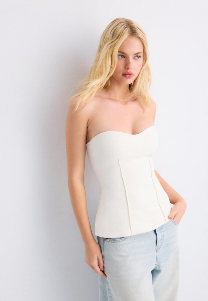 Top de biquíni bandeau com decote em coração Top de biquíni bandeau com decote em coração