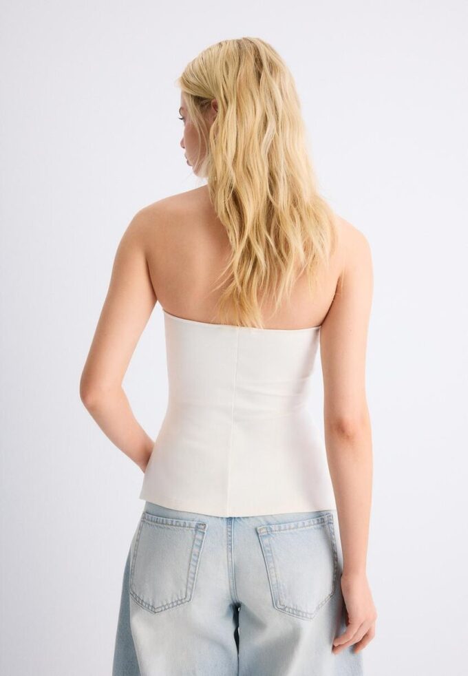 Top de biquíni bandeau com decote em coração Top de biquíni bandeau com decote em coração