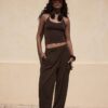 Top de malha com decote halter Top de malha com decote halter