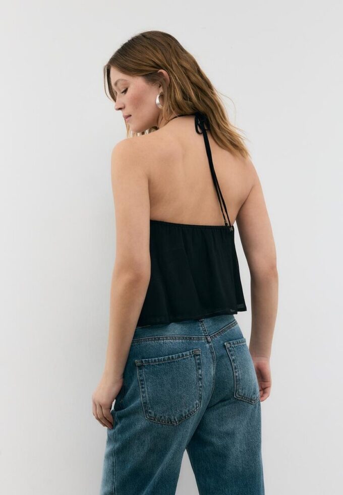 Top halter bordado Top halter bordado
