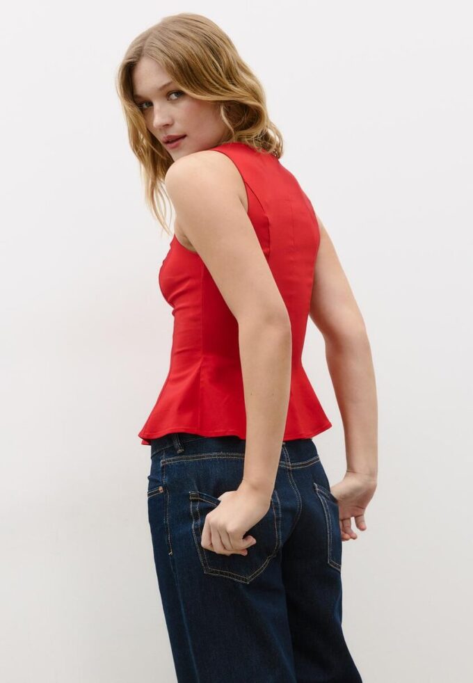 Top sem mangas com peplum Top sem mangas com peplum