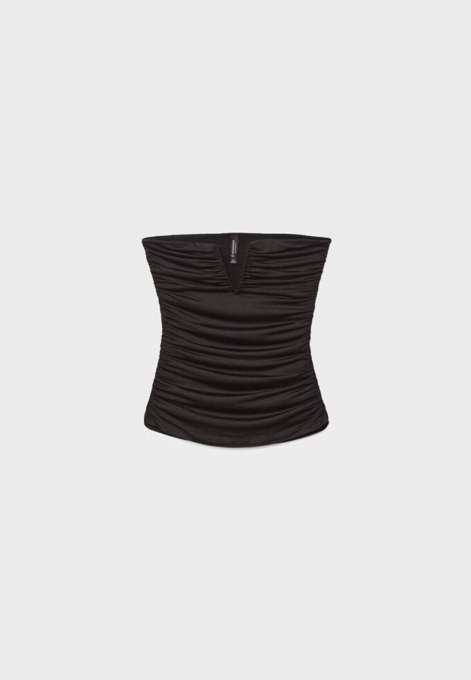 Tops bandeau drapeados com detalhe em V Tops bandeau drapeados com detalhe em V