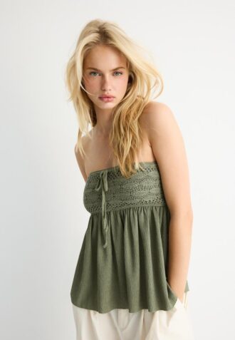 Tops bandeau em croché