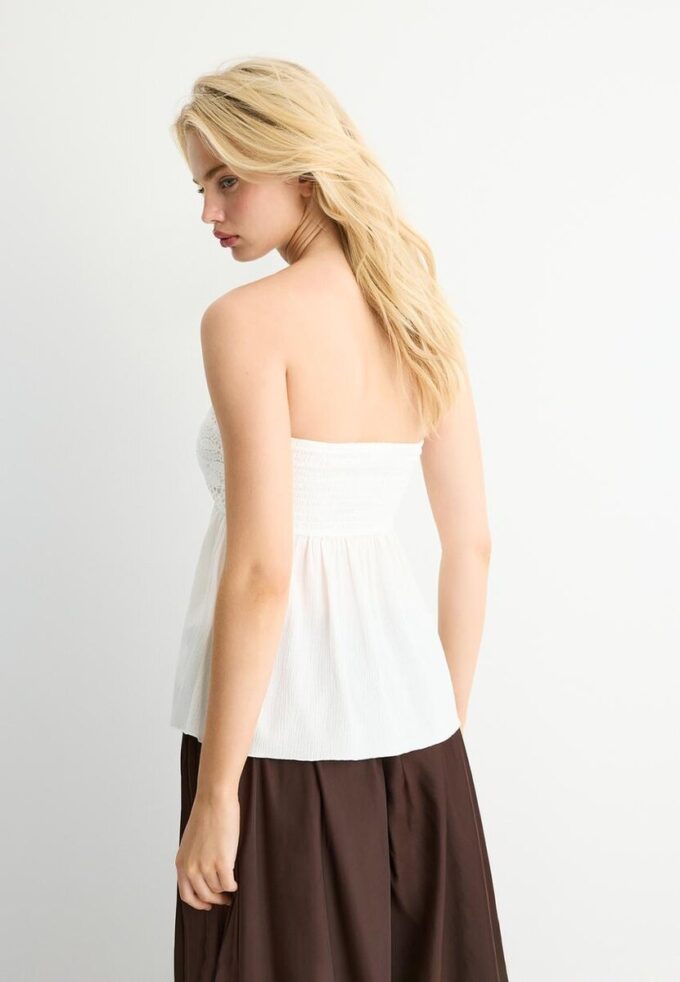 Tops bandeau em croché Tops bandeau em croché