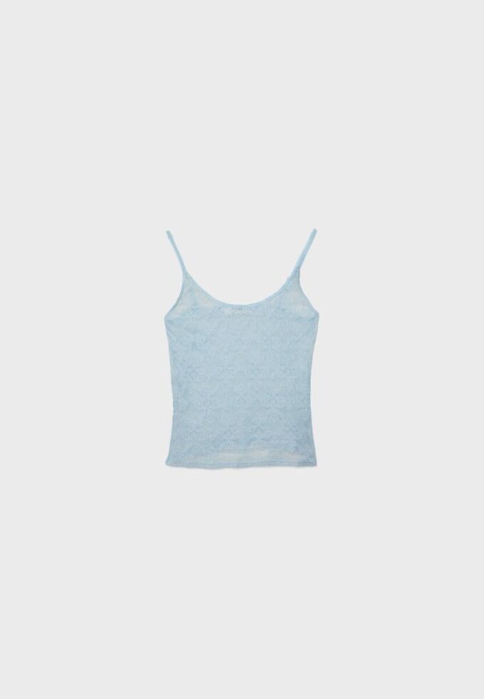 Tops com alças em renda