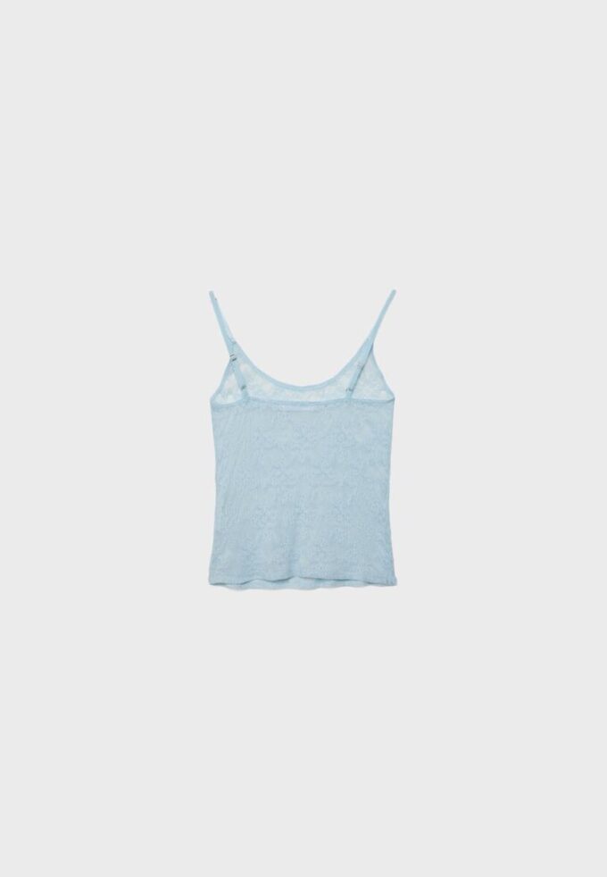 Tops com alças em renda