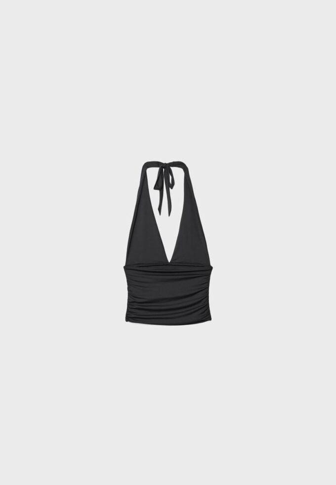 Tops com decote halter e laço franzido Tops com decote halter e laço franzido