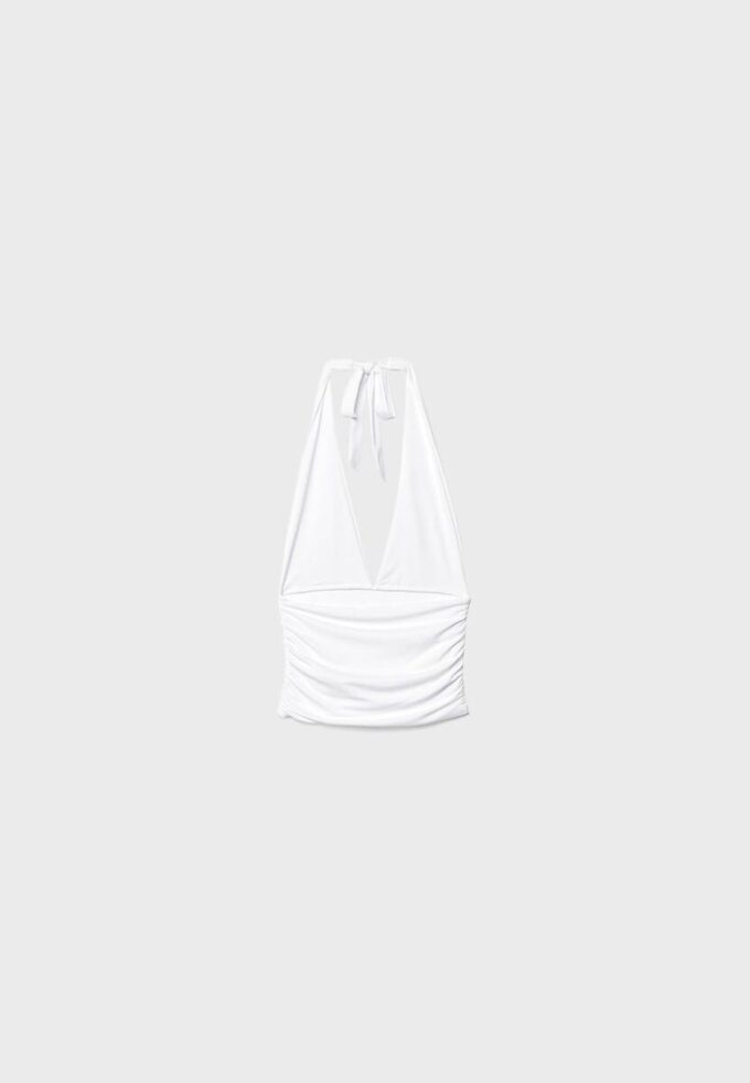 Tops com decote halter e laço franzido Tops com decote halter e laço franzido