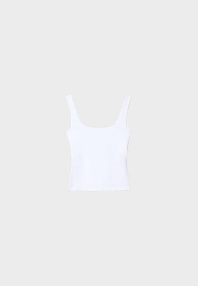 Tops de alças largas