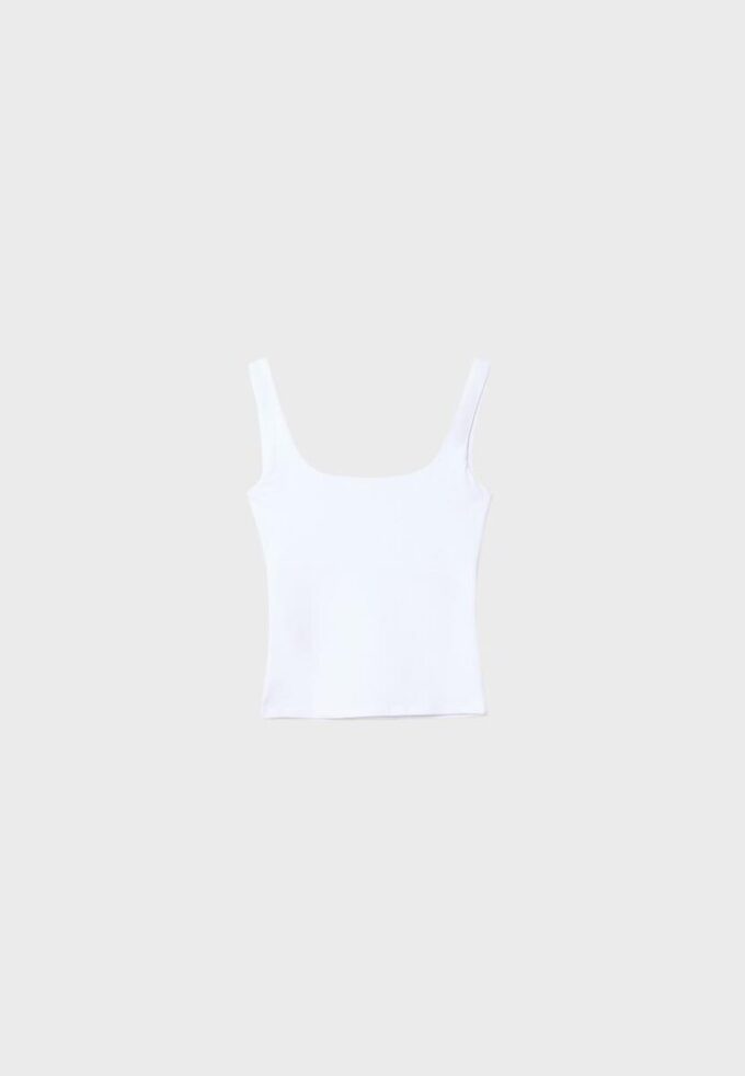 Tops de alças largas