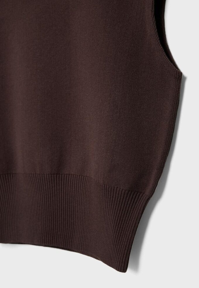 Tops de malha com gola redonda