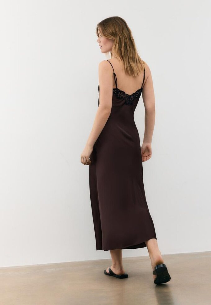 Vestido Camisola de Cetim