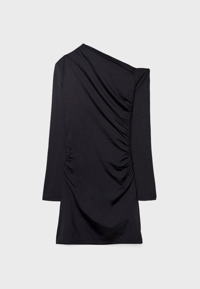 Vestido curto assimétrico