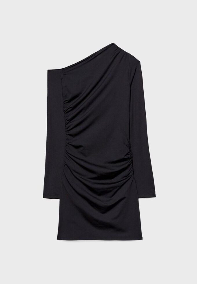 Vestido curto assimétrico
