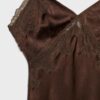 Vestido curto assimétrico em cetim