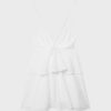 Vestido curto com alças e folhos Vestido curto com alças e folhos