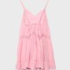 Vestido curto com detalhes em renda Vestido curto com detalhes em renda