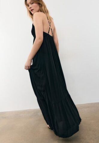 Vestido longo de crepe com alças com bordado