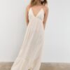 Vestido longo de crepe com alças com bordado Vestido longo de crepe com alças com bordado