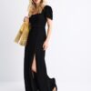 Vestido maxi de corte largo com costas cruzadas Vestido maxi de corte largo com costas cruzadas