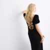 Vestido maxi de corte largo com costas cruzadas Vestido maxi de corte largo com costas cruzadas